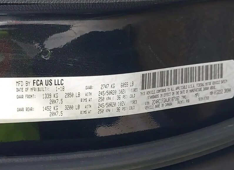 Minivan CHRYSLER Pacifica 2018 Benzyna Automatyczna 4×4 (doł. automatycznie) Czarny 4 6 USA Metalik