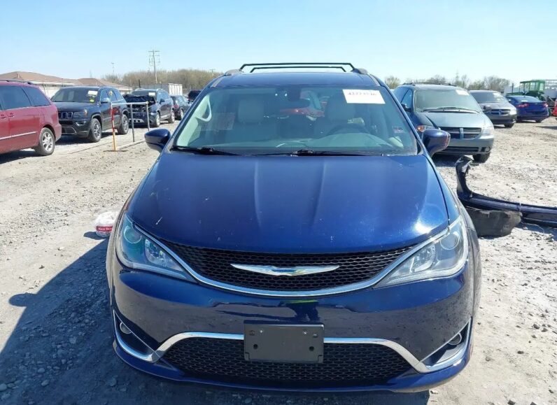2018 Chrysler Pacifica 3.6L LIMITED