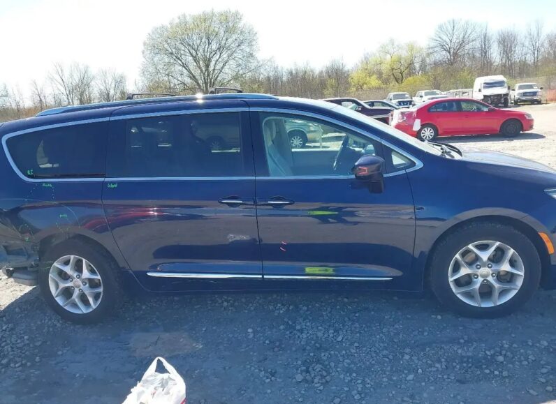 2018 Chrysler Pacifica 3.6L LIMITED