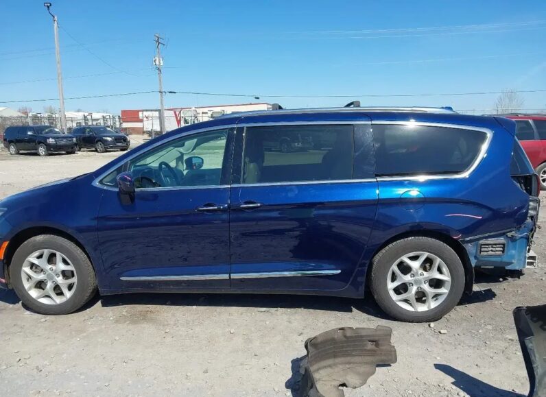 2018 Chrysler Pacifica 3.6L LIMITED