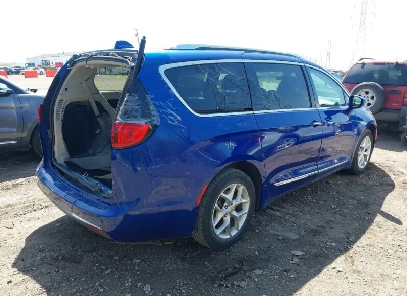 2019 Chrysler Pacifica 3.6L Touring L