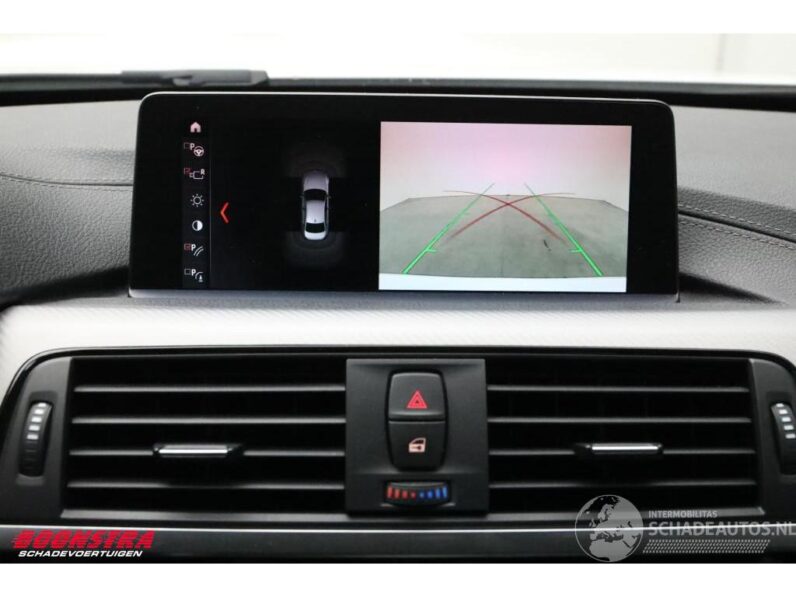 BMW 3 320i M-Sport LED Navi Klima Tempomat Camera 93.335 km!