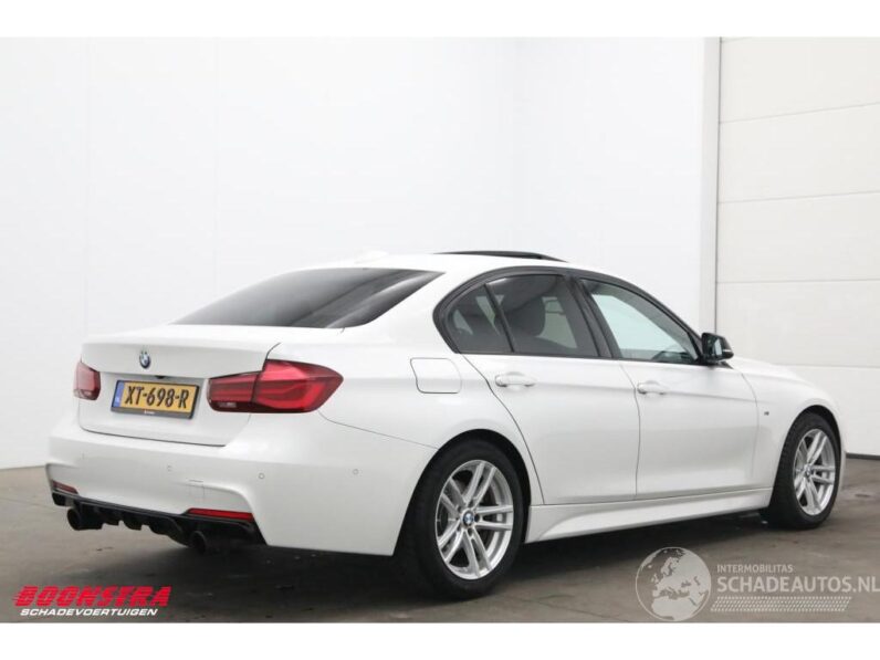 BMW 3 320i M-Sport LED Navi Klima Tempomat Camera 93.335 km!