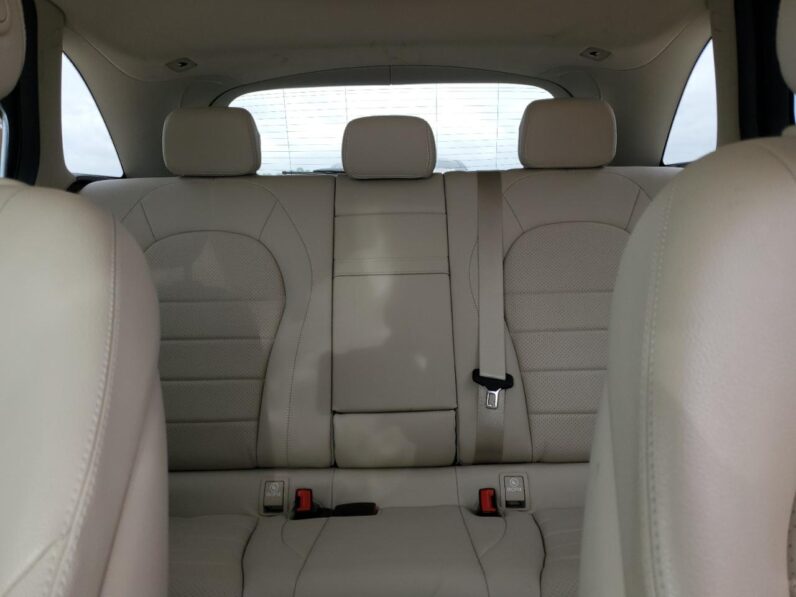 2022 Mercedes-Benz Glc 300 2.0L