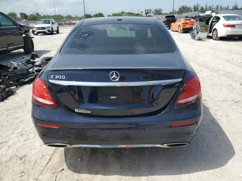 2017 Mercedes-Benz E 300 2.0L 4